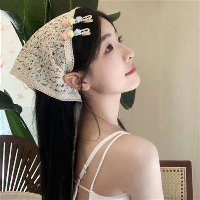 月亮中的亚马逊女人